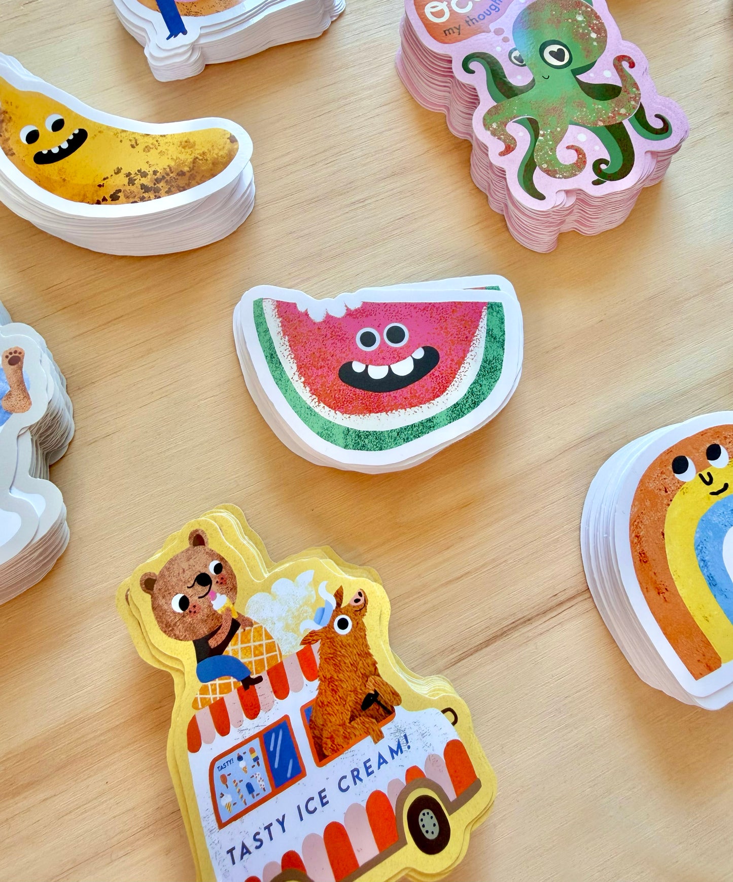 Ice Cream Van Vinyl Sticker | Decorative 8cm Decal